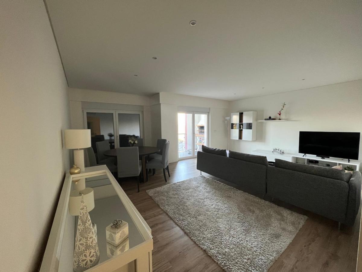 Modern Double Room With Private Balcony Montijo Bagian luar foto