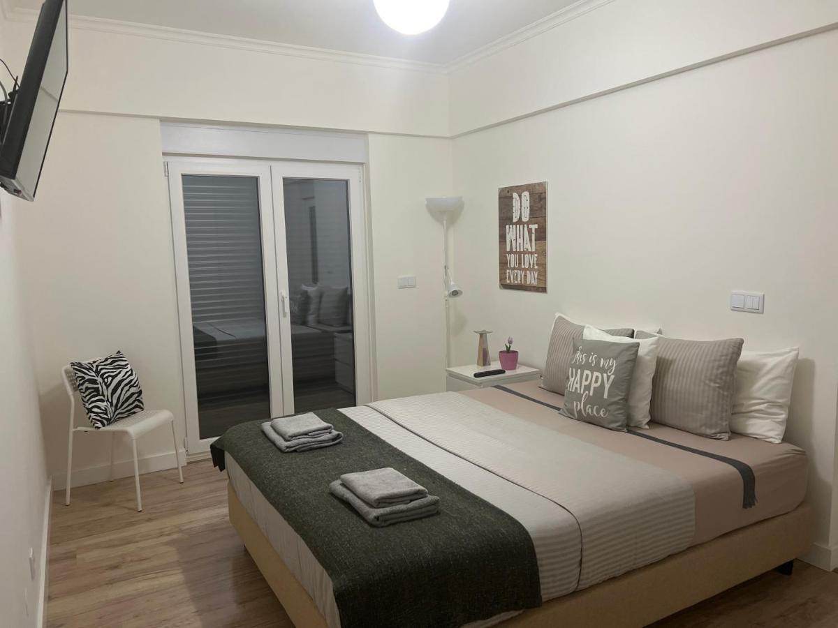 Modern Double Room With Private Balcony Montijo Bagian luar foto